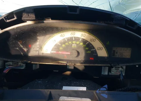 2008 Toyota Yaris z USA, uszkodzony, nr VIN JTDBT923684022312